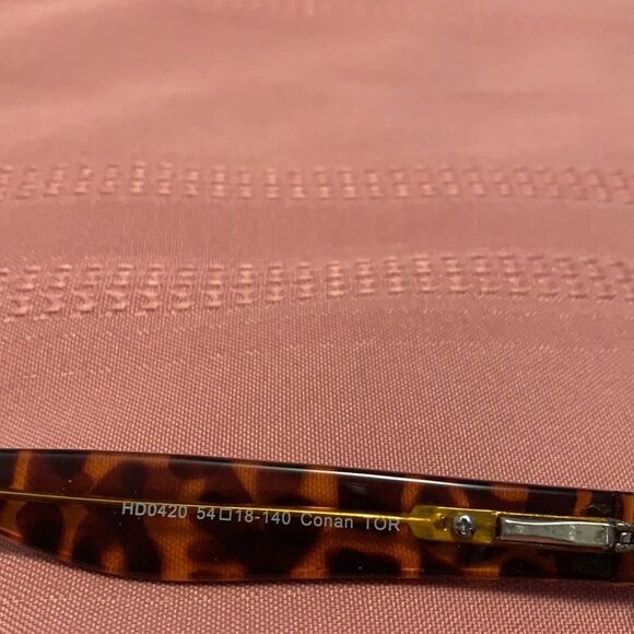 Foster Grant Conan Multifocus Reading Glasses - Picture 4 of 10